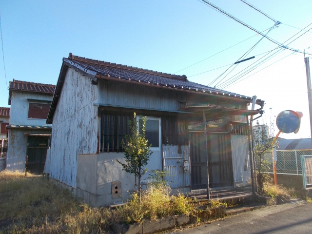 所有者不明土地・建物管理制度ができました。